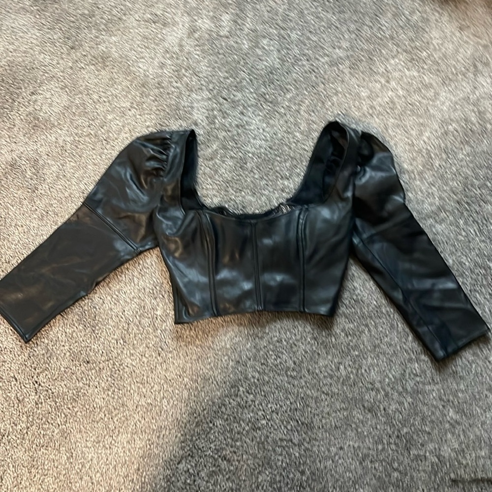 EUC WOMENS VICTORIA SECRET VERY SEXY VEGAN LEATHER CORSET BRA